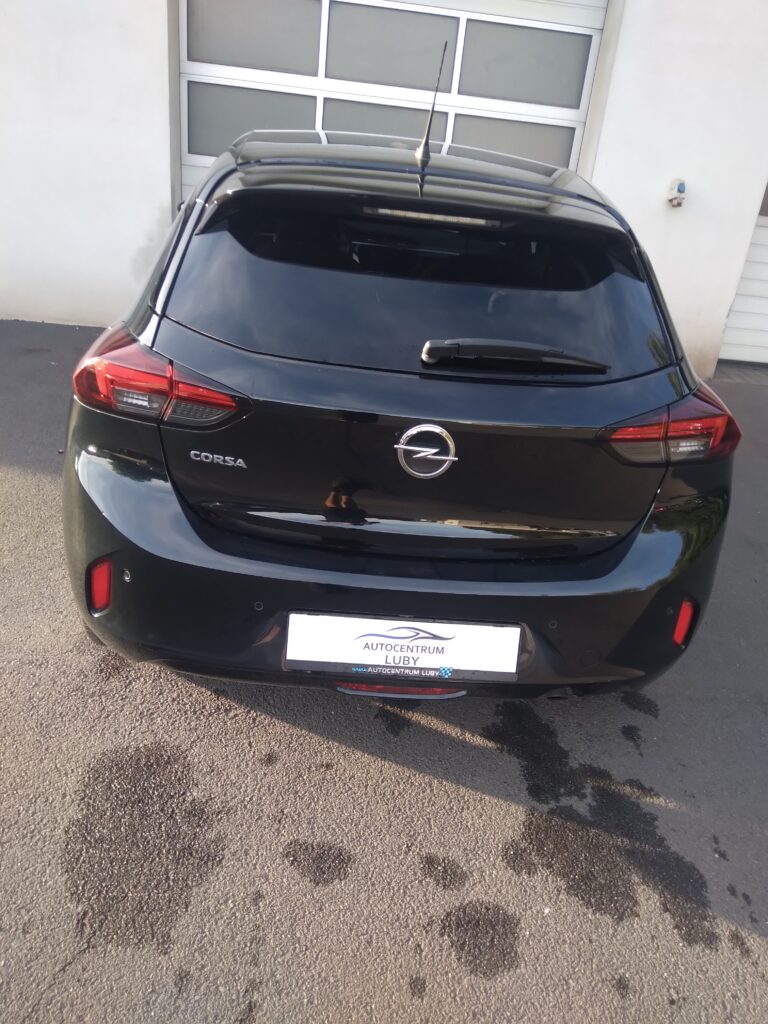 Opel Corsa F 1.2i Elegance
