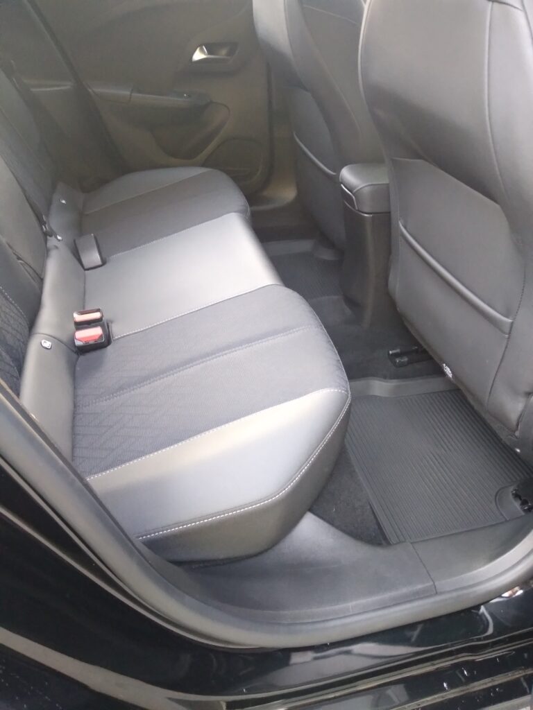 Opel Corsa F 1.2i Elegance