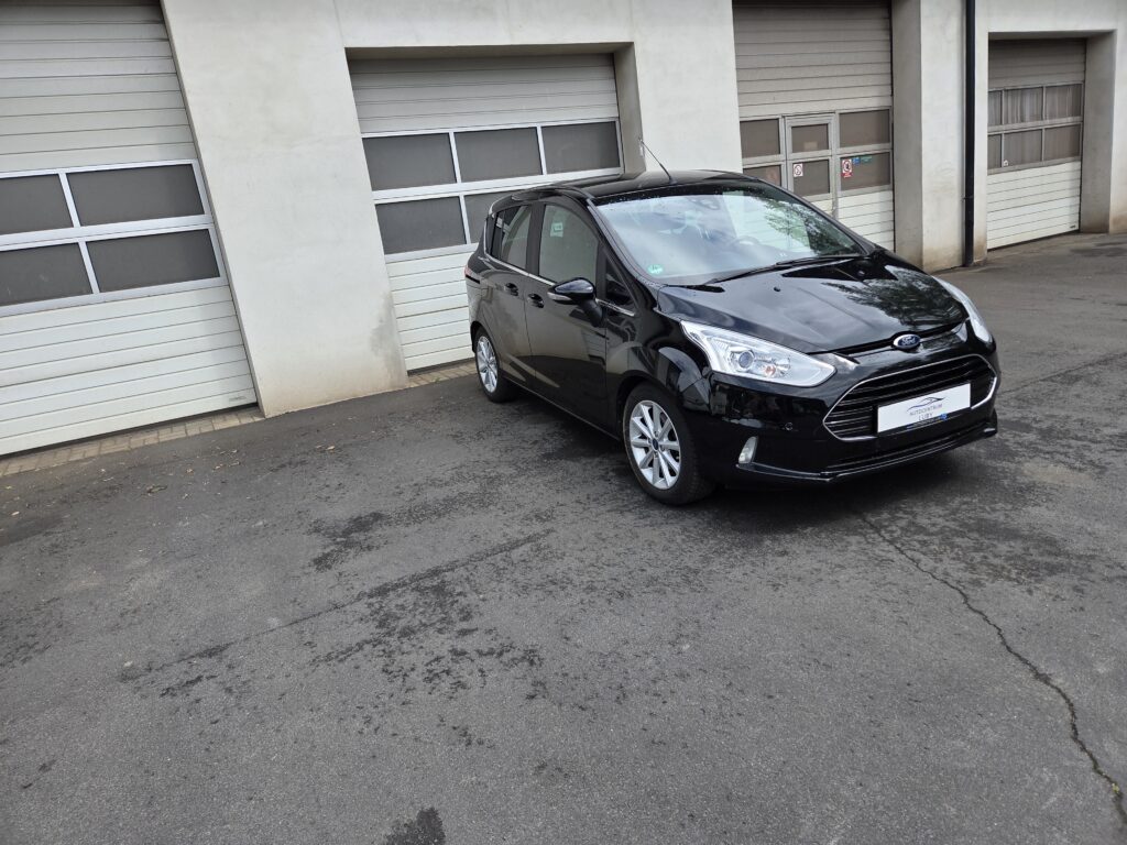Ford B-MAX 1.0 EcoBoost TITANIUM