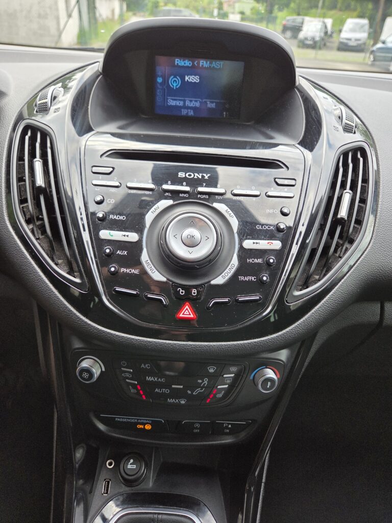 Ford B-MAX 1.0 EcoBoost TITANIUM