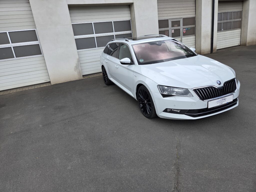 Škoda Superb 2.0Tdi 4x4 Laurin & Klement
