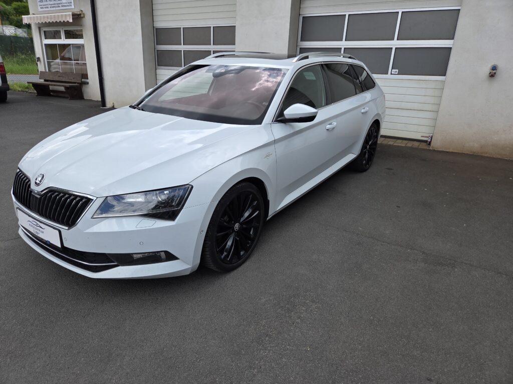 Škoda Superb 2.0Tdi 4x4 Laurin & Klement