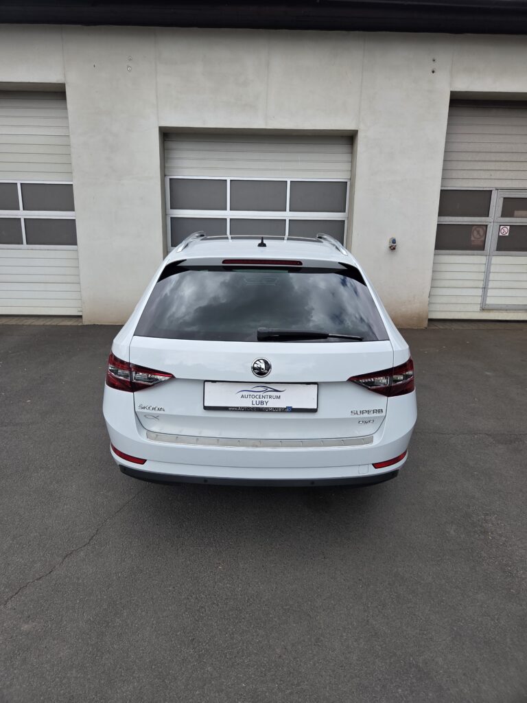 Škoda Superb 2.0Tdi 4x4 Laurin & Klement
