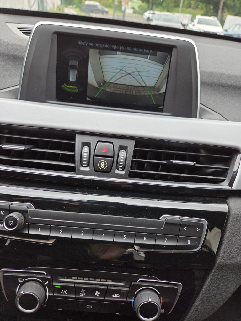 BMW X1 18d xDrive