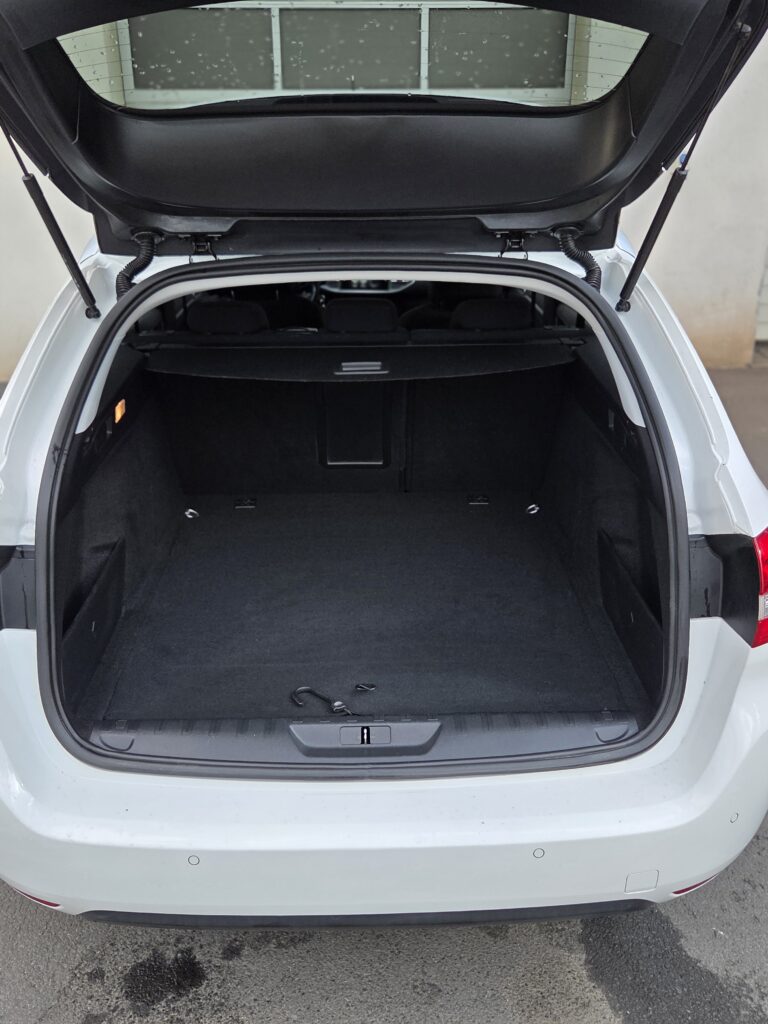 Peugeot 308 SW Allure PT130