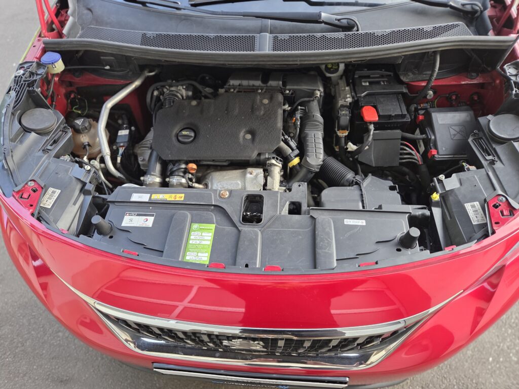 Peugeot 3008 1.5 Blue Hdi ACTIVE AUTOMAT