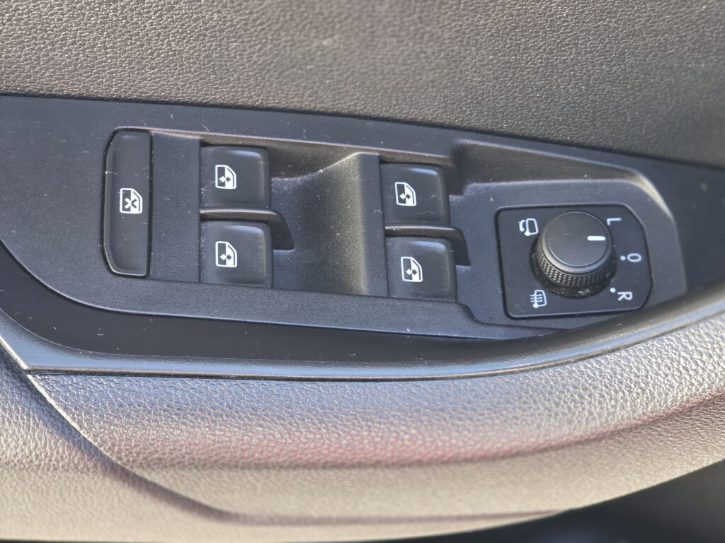 Škoda Karoq Active Ambition 1.5 Tsi 110Kw